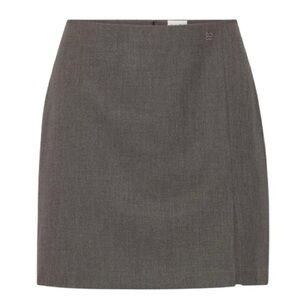 Aritzia Sunday Best Tatiana Skirt size 8
